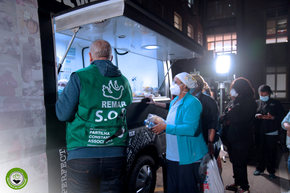 Food Truck Solidario para el Refuerzo de la Urgencia Hospitalaria Covid-19